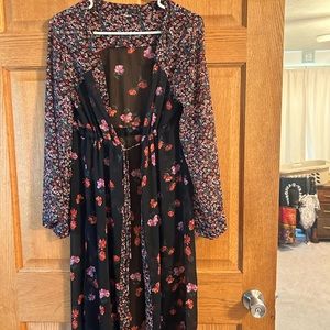 2 Sleek Women’s Robes